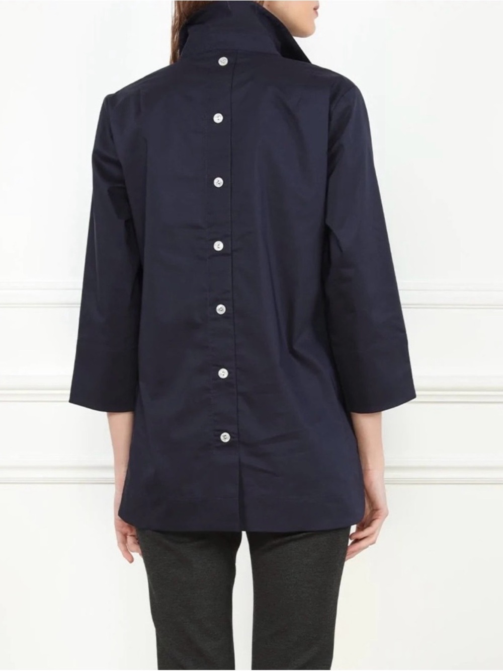Hinson Wu / Aileen Navy Button-Back Tunic / Quiet Luxury / Size 10 - Picture 4 of 13